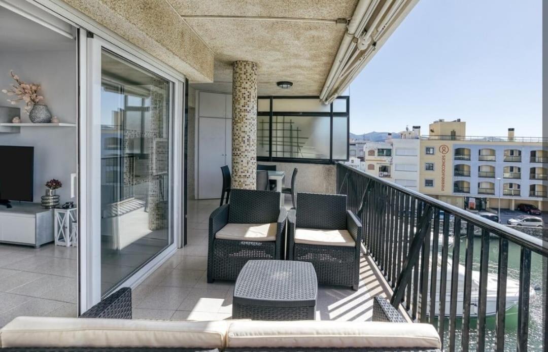 Apartamento Con Vistas A Mar Y Canal. Empuriabrava Eksteriør bilde