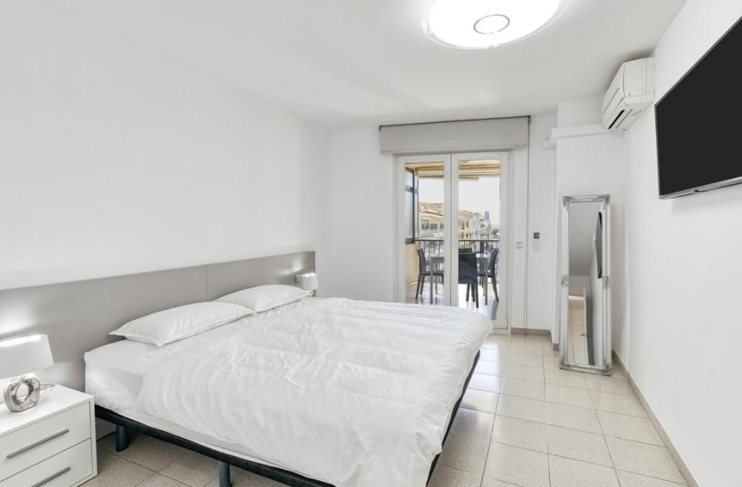 Apartamento Con Vistas A Mar Y Canal. Empuriabrava Eksteriør bilde